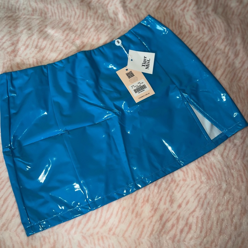 PLEATHER MINI SKIRT